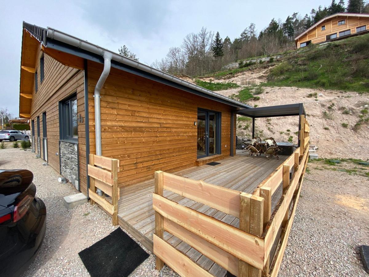 Les Chalets Des Capucines & Jacuzzi Privatif Rochesson Exterior photo